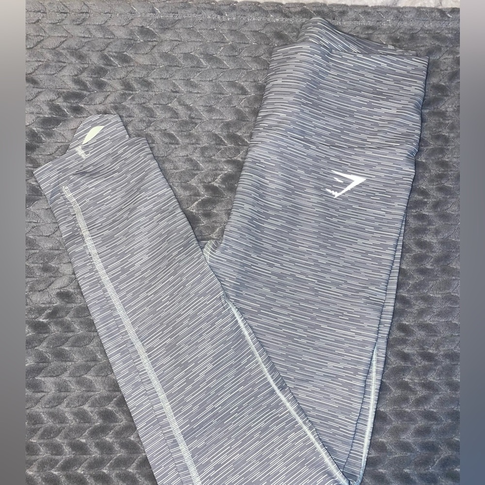 Gymshark Cropped Leggings (Small)
